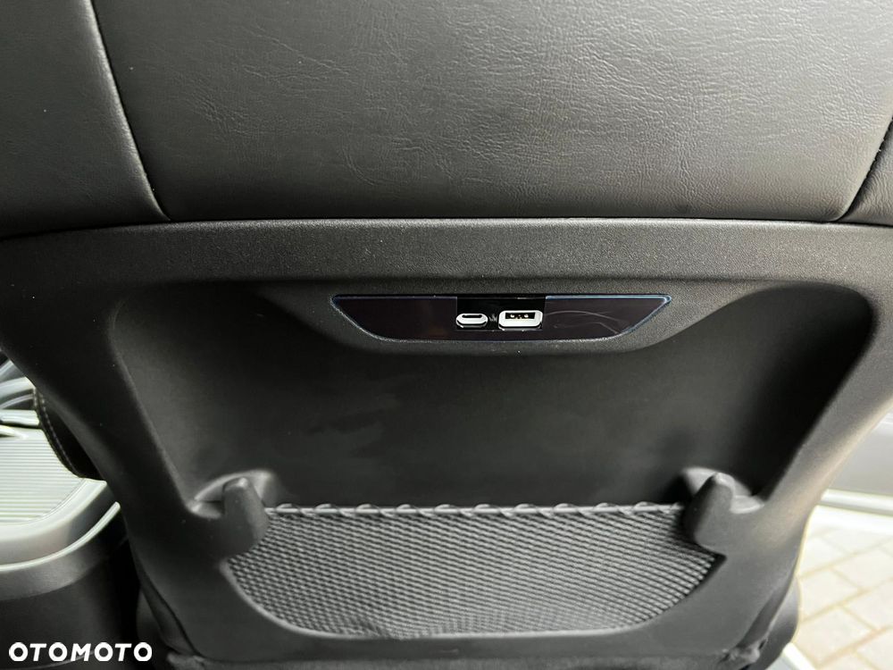 Chrysler Pacifica - 22