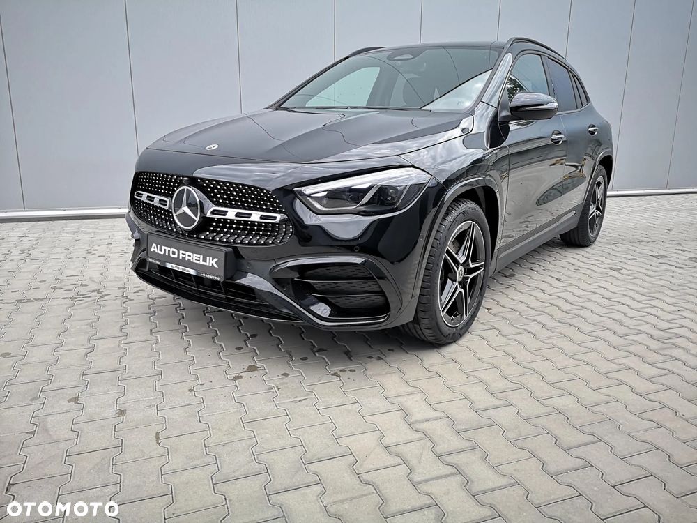 Mercedes-Benz GLA 200 d 4-Matic AMG Line - 4