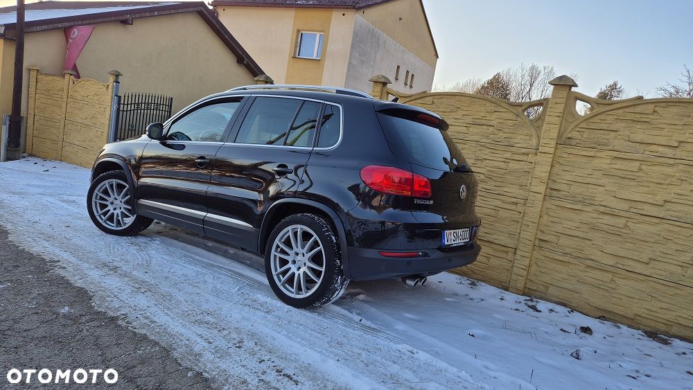 Volkswagen Tiguan 2.0 TDI 4Mot R-Style DSG - 4