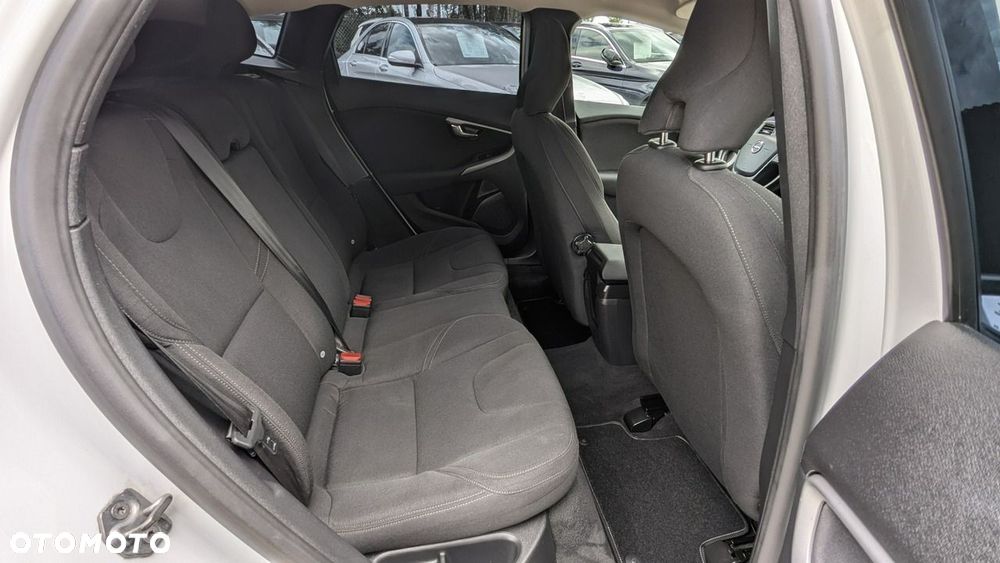 Volvo V40 - 21