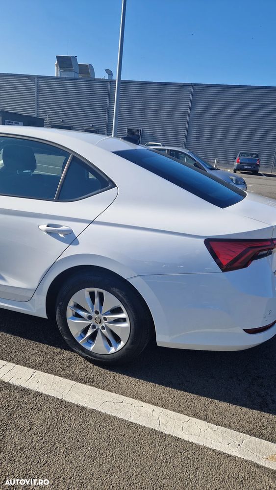 Skoda Octavia 2.0 TDI Style - 3