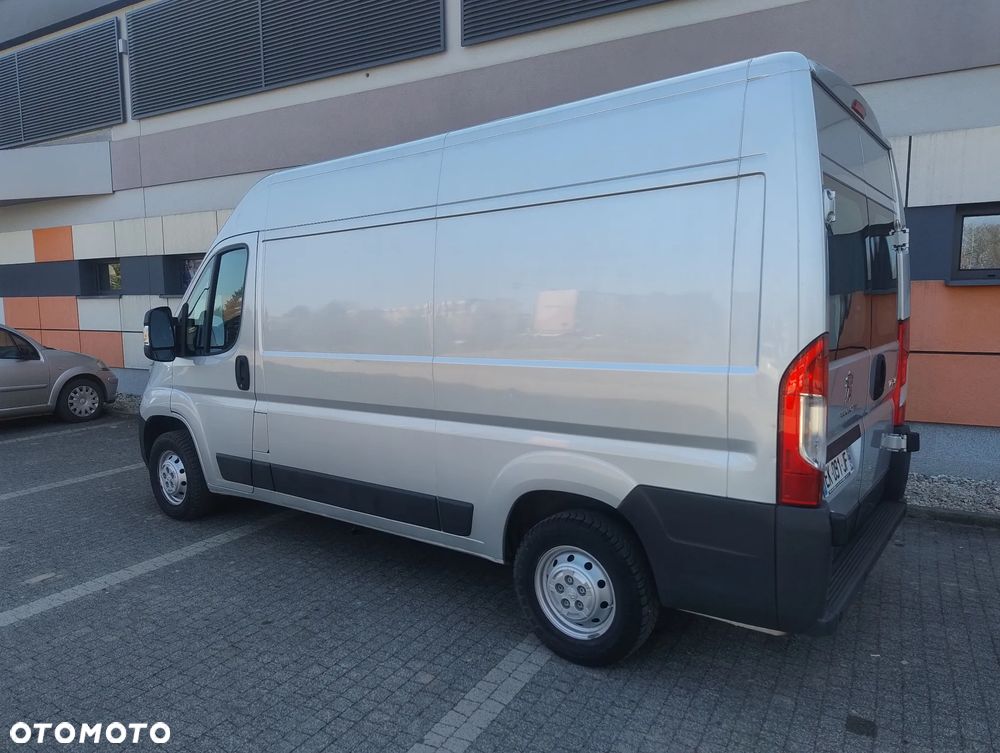 Peugeot BOXER PO LIFTINGU 2.0 HDI (130KM) 6-BIEGÓW (L2H2) STAN SUPER IDEALNY KLIMA FULL OPCJA NIE MA RDZY 100% ORYGINAŁ KM SERWIS ! ! ! - 4