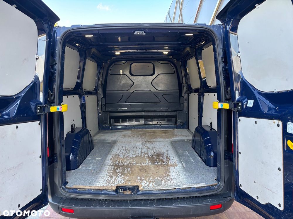 Ford Transit Custom L1H1 Klima Hak I Właściciel Serwis do końca Bezwypadkowy - 20