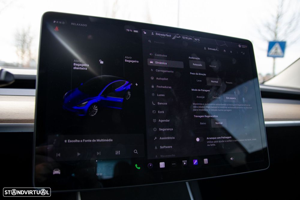 Tesla Model 3 Long-Range Dual Motor AWD - 32