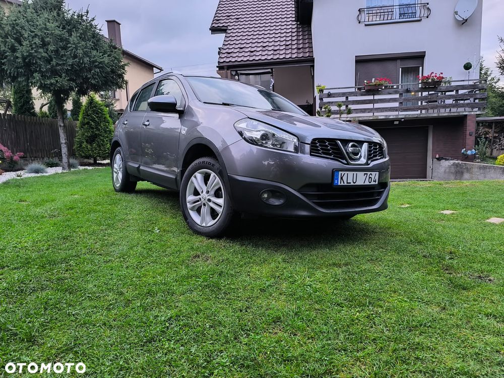 Nissan Qashqai - 1