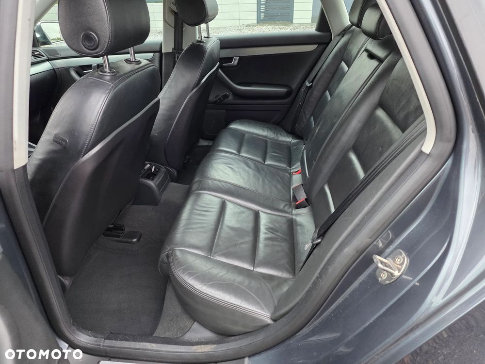 Audi A4 - 12