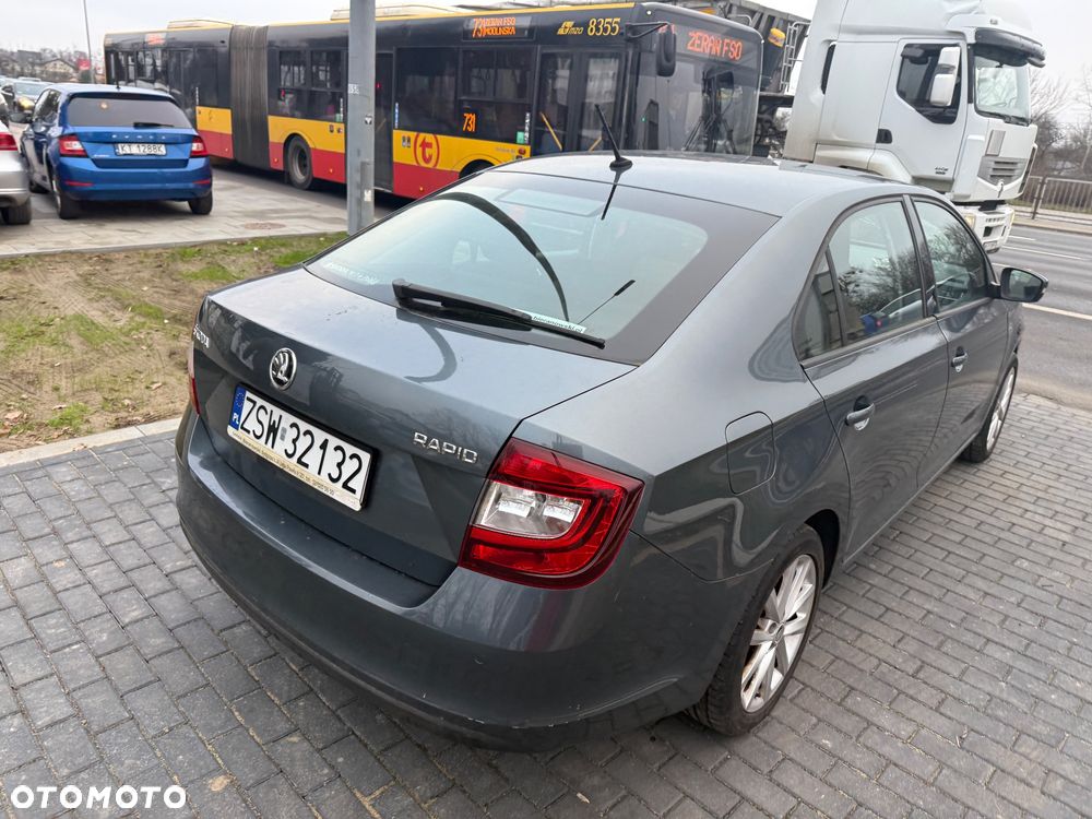 Skoda RAPID 1.0 TSI Ambition - 10