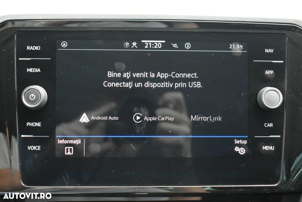 Volkswagen Passat 2.0 TDI DSG Comfortline - 18