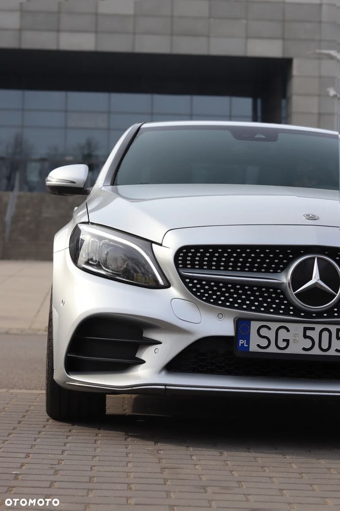Mercedes-Benz Klasa C 300 de 9G-TRONIC AMG Line - 19