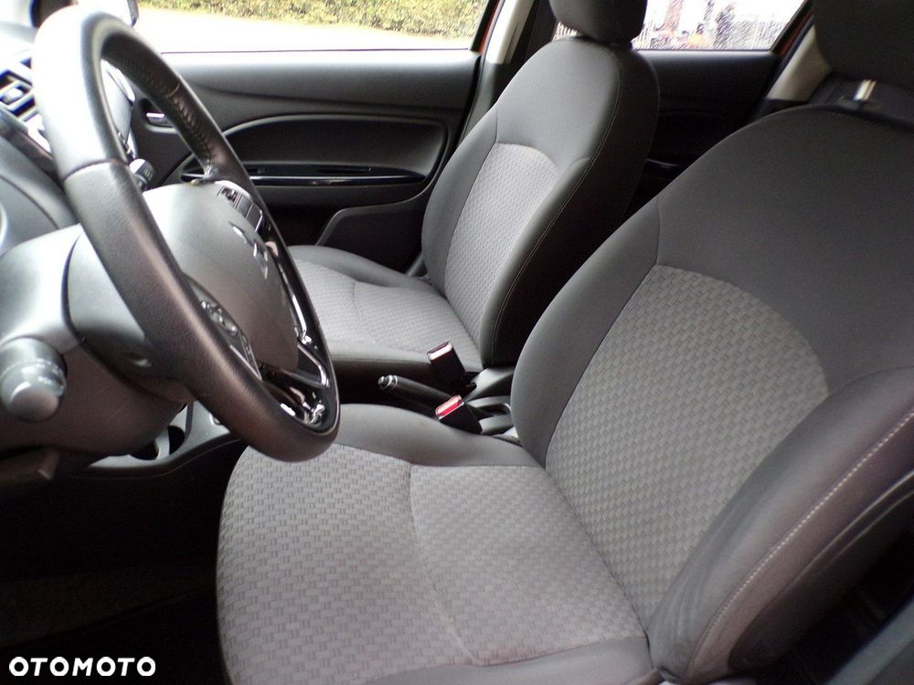 Mitsubishi Space Star - 19