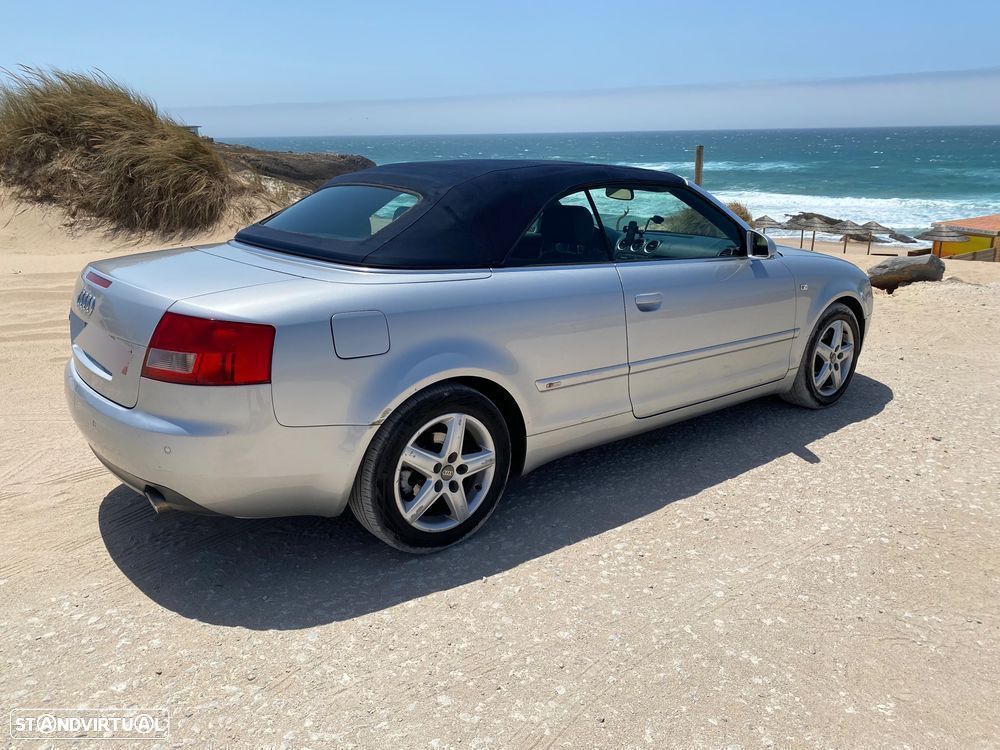 Audi A4 Cabrio 2.4 S-line - 6