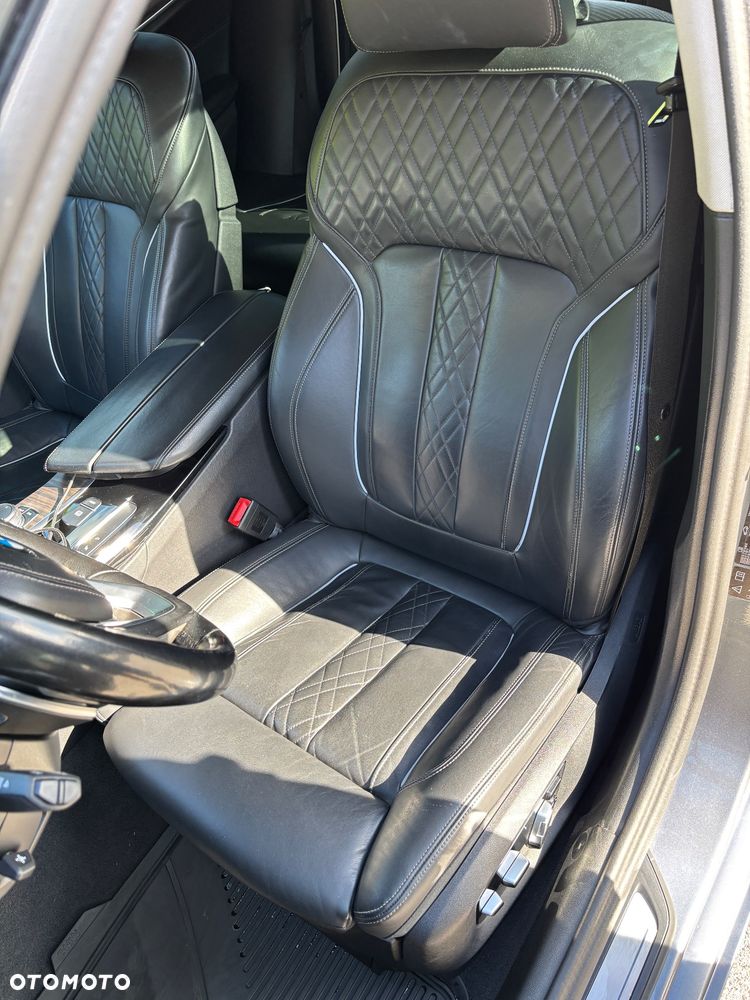 BMW Seria 5 530d xDrive Luxury Line - 10