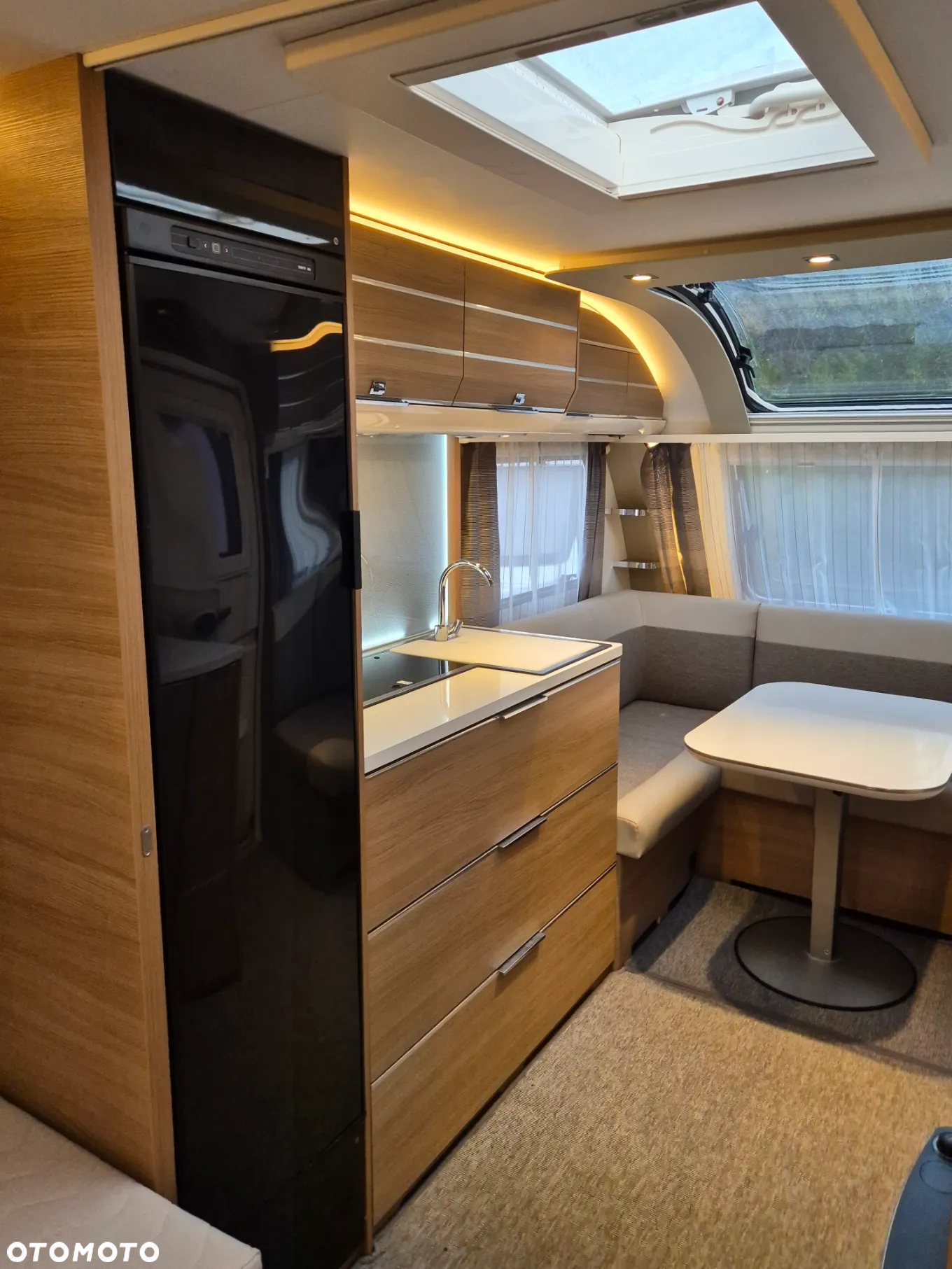 Adria Adora 572 UT - 9