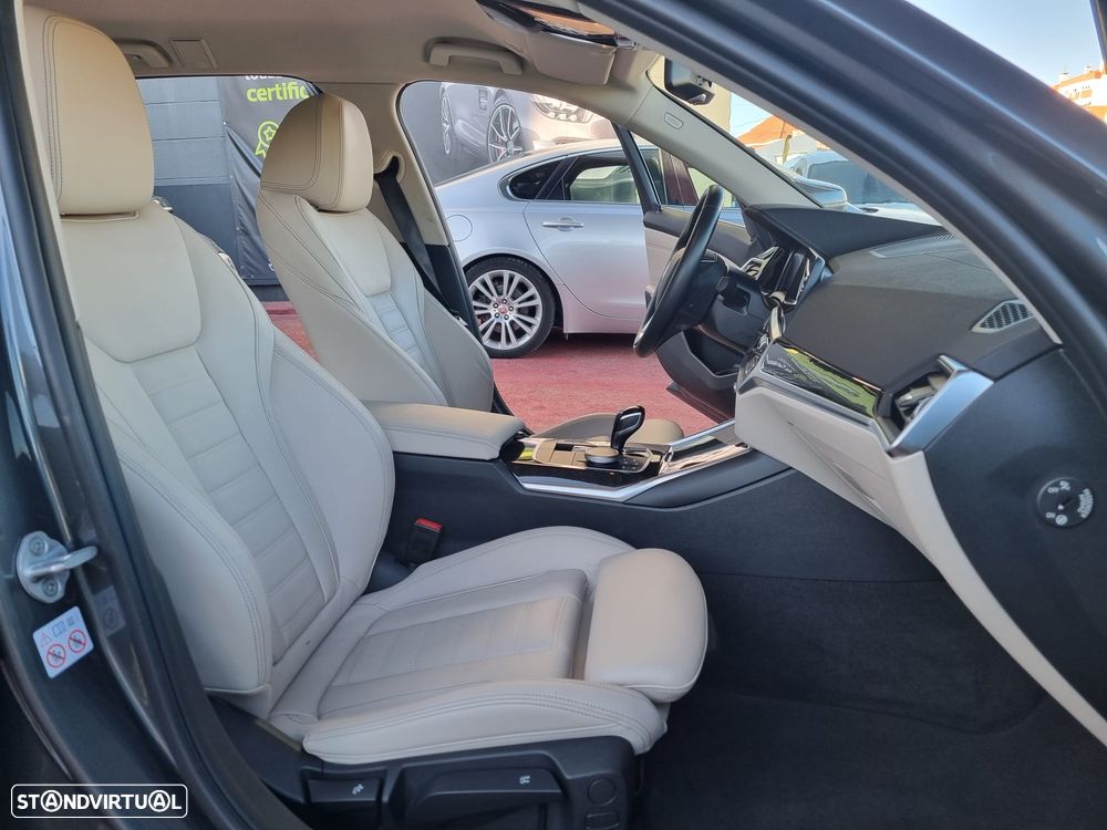 BMW 320 e Line Luxury Auto - 29