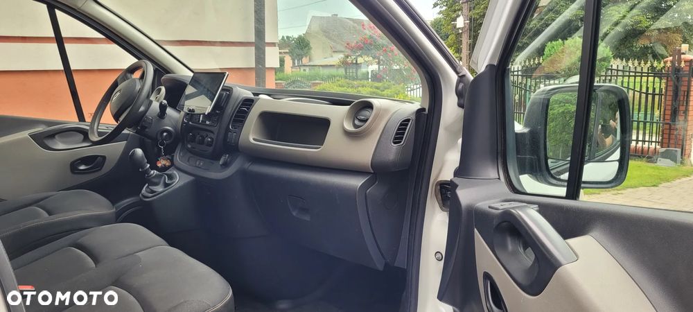 Renault Trafic - 6