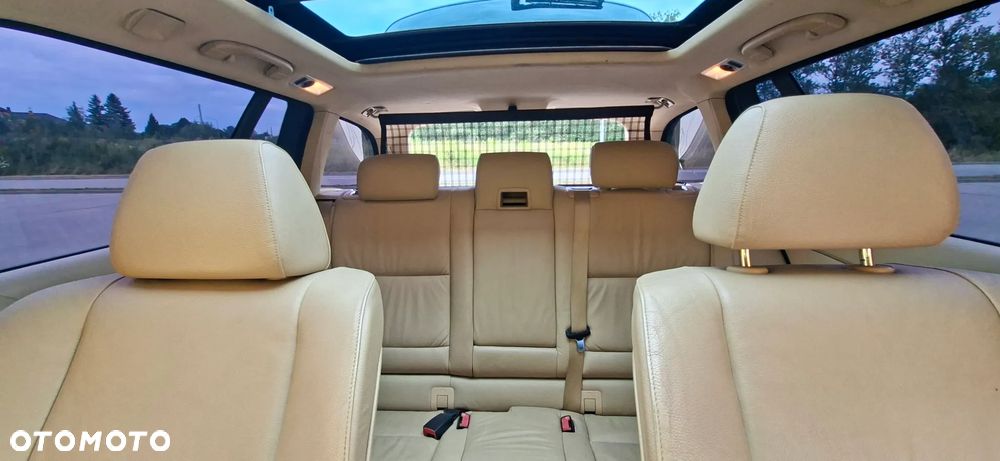 BMW Seria 5 - 21