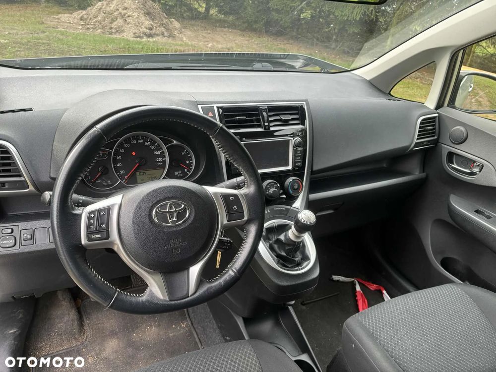 Toyota Verso S 1.33 VVT-i Comfort - 2