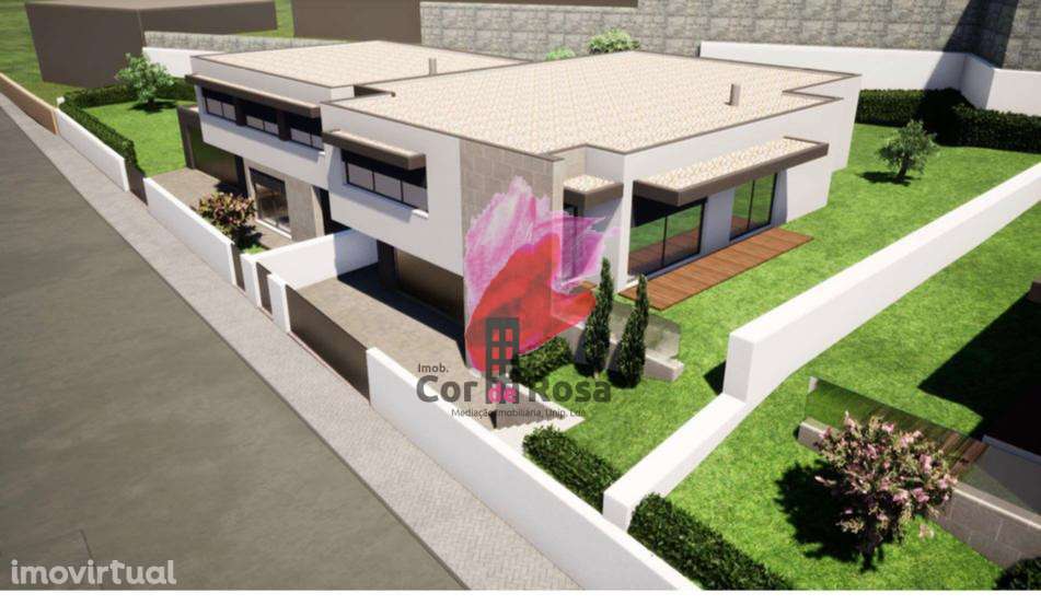 Moradias geminadas tipo T3 + 2 em zona residencial com piscina- A... - Grande imagem: 3/4