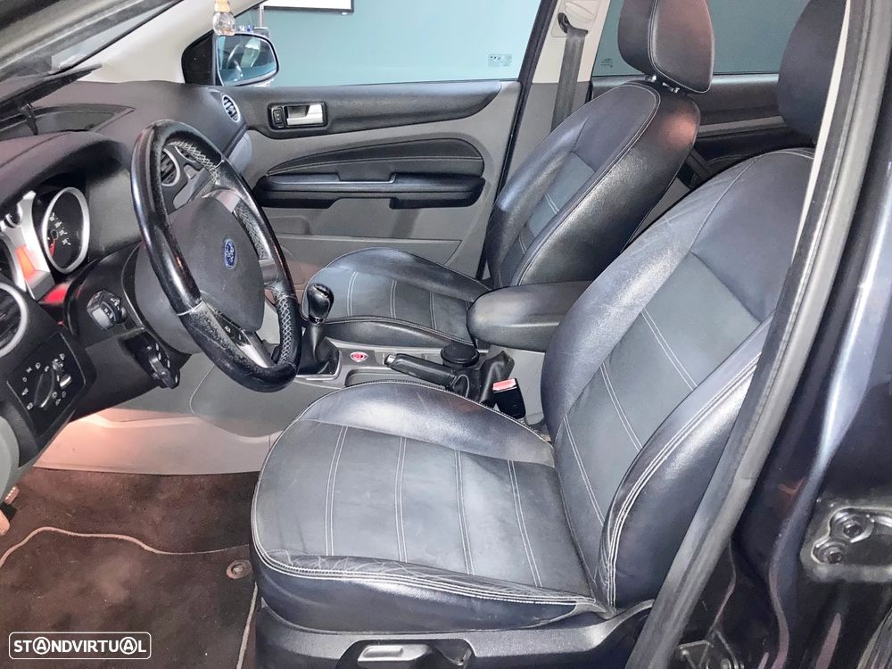 Ford Focus SW 1.6 TDCi Titanium - 8