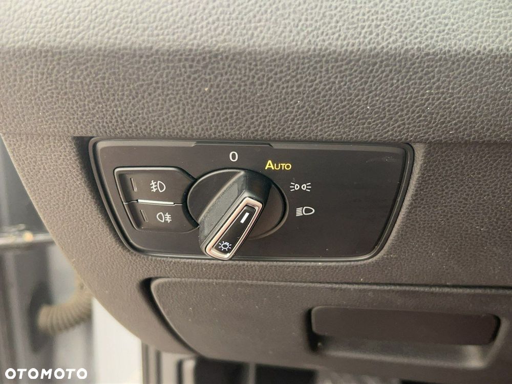 Volkswagen Passat - 27