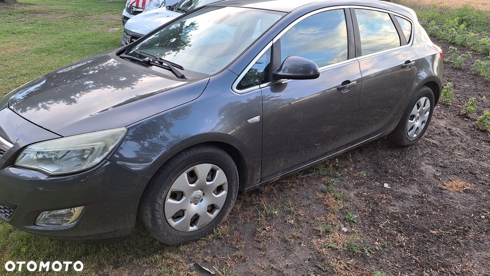 Opel Astra 1.7 CDTI DPF - 3