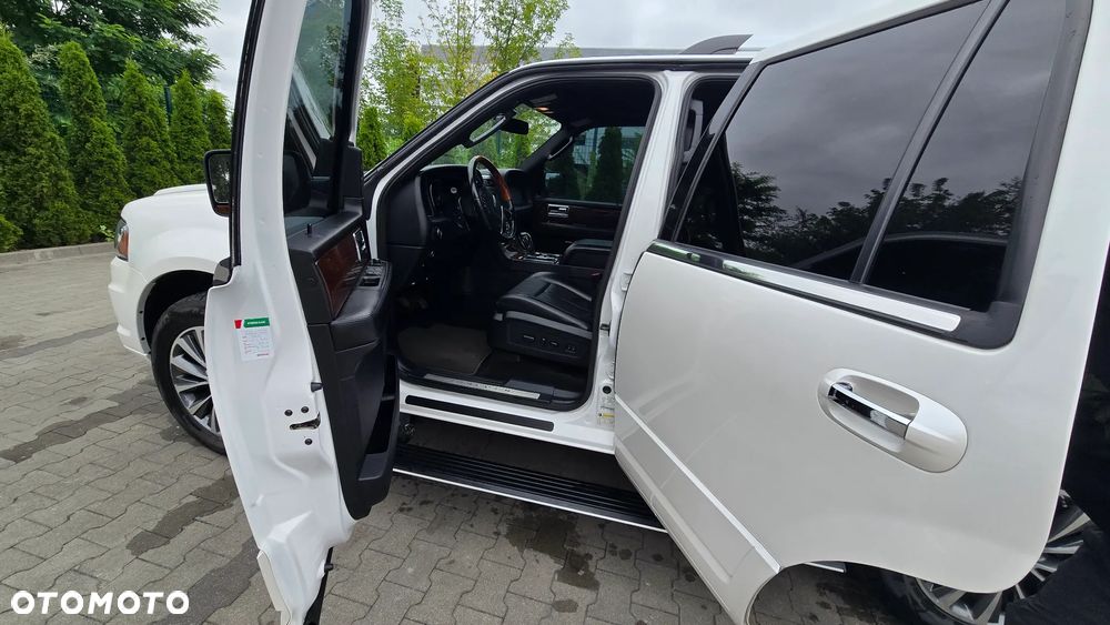 Lincoln Navigator - 9