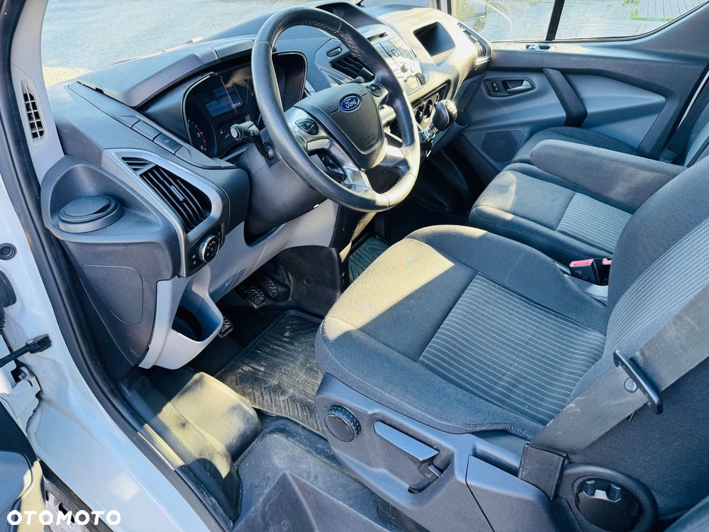 Ford Transit Custom - 9