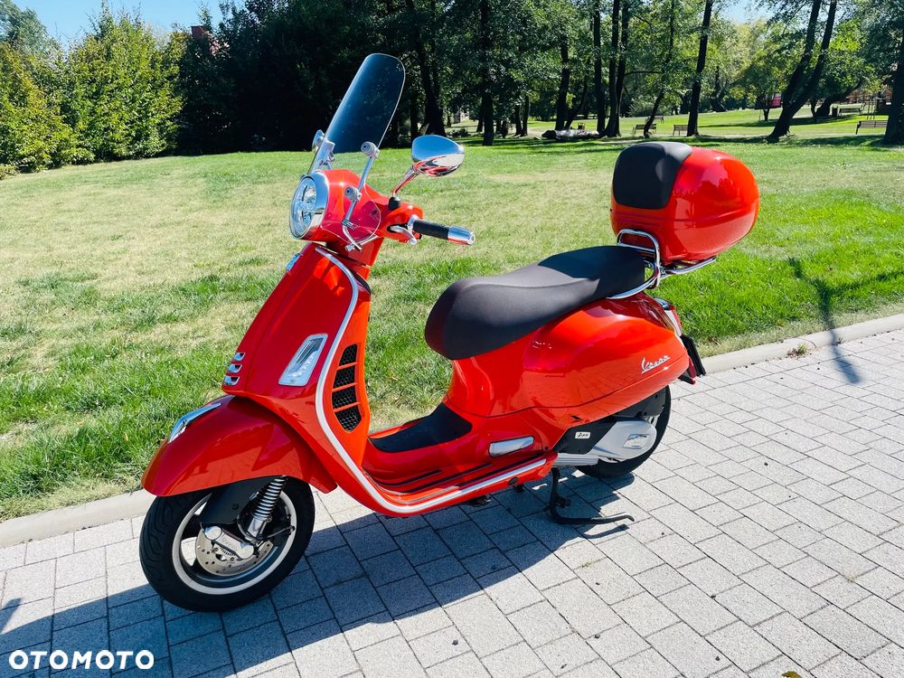 Vespa GTS - 5