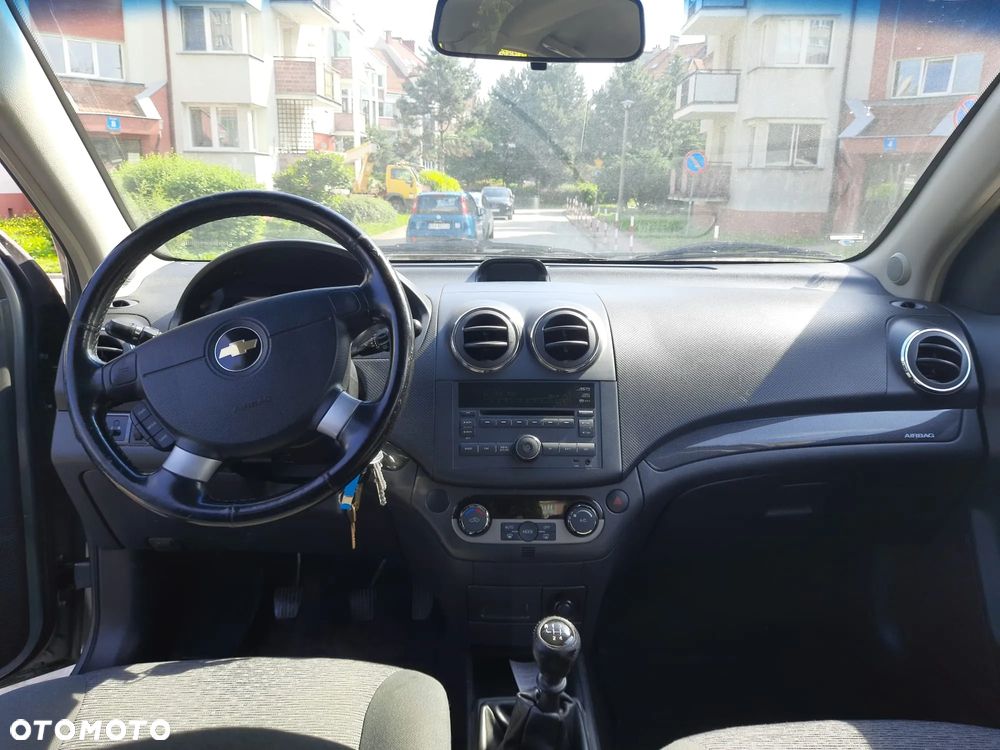 Chevrolet Aveo 1.4 LT - 6