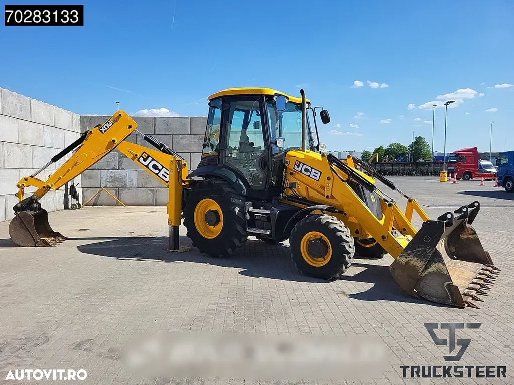 JCB 3CX - 8