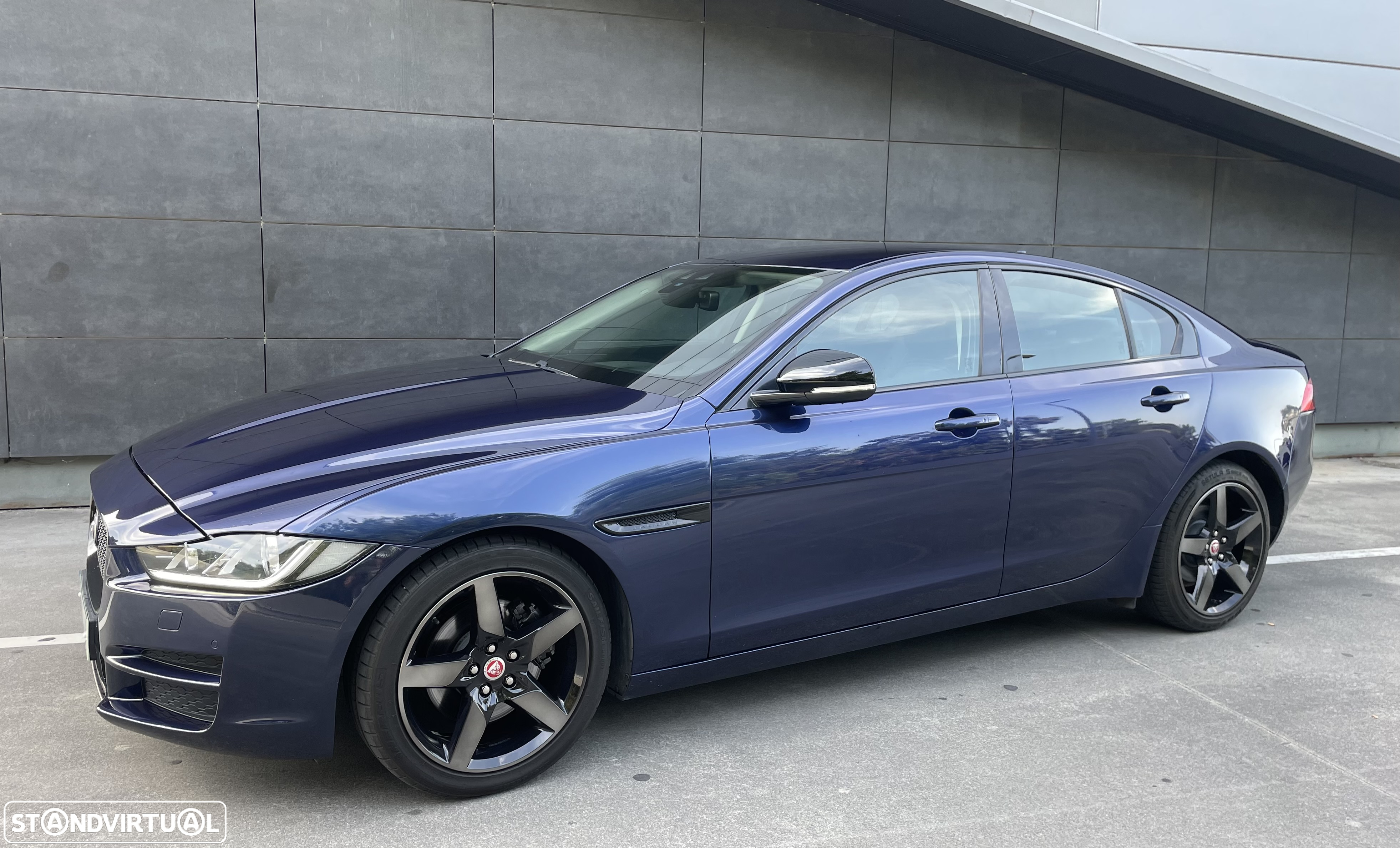 Jaguar XE E-Performance Aut. Pure - 33