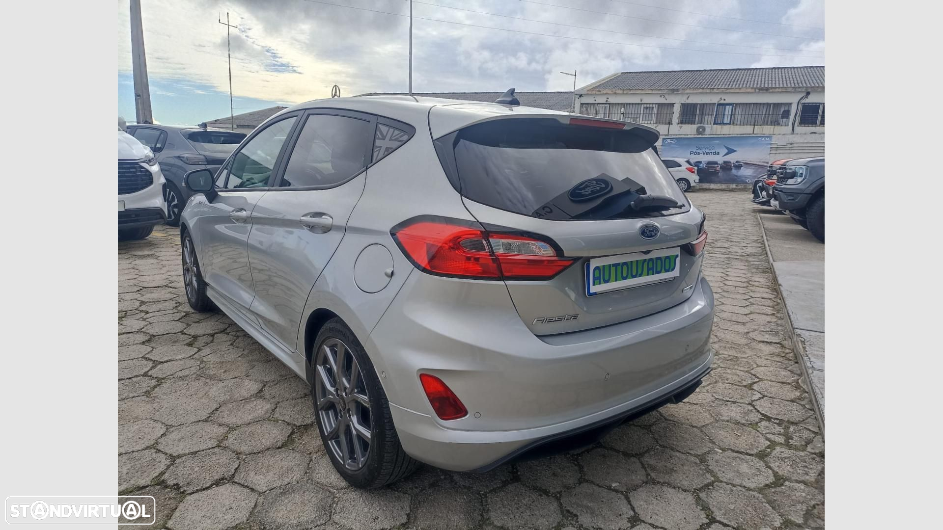Ford Fiesta 1.0 EcoBoost MHEV ST-Line - 4
