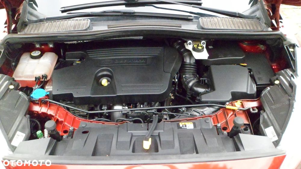 Ford Grand C-MAX - 22