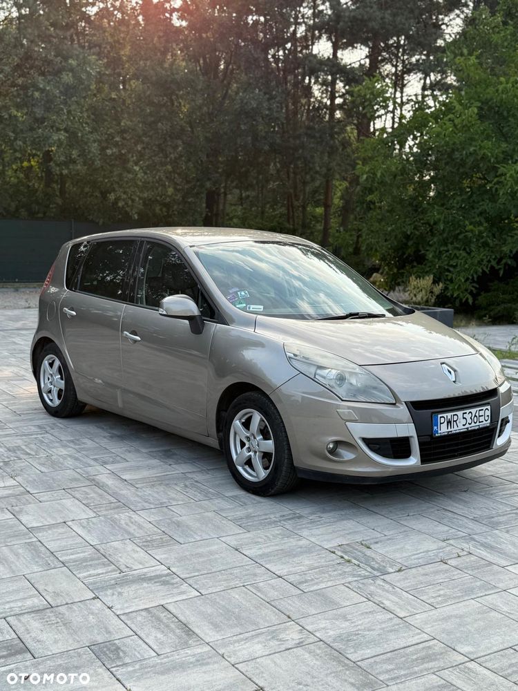Renault Scenic 2.0 16V Privilege CVT - 3