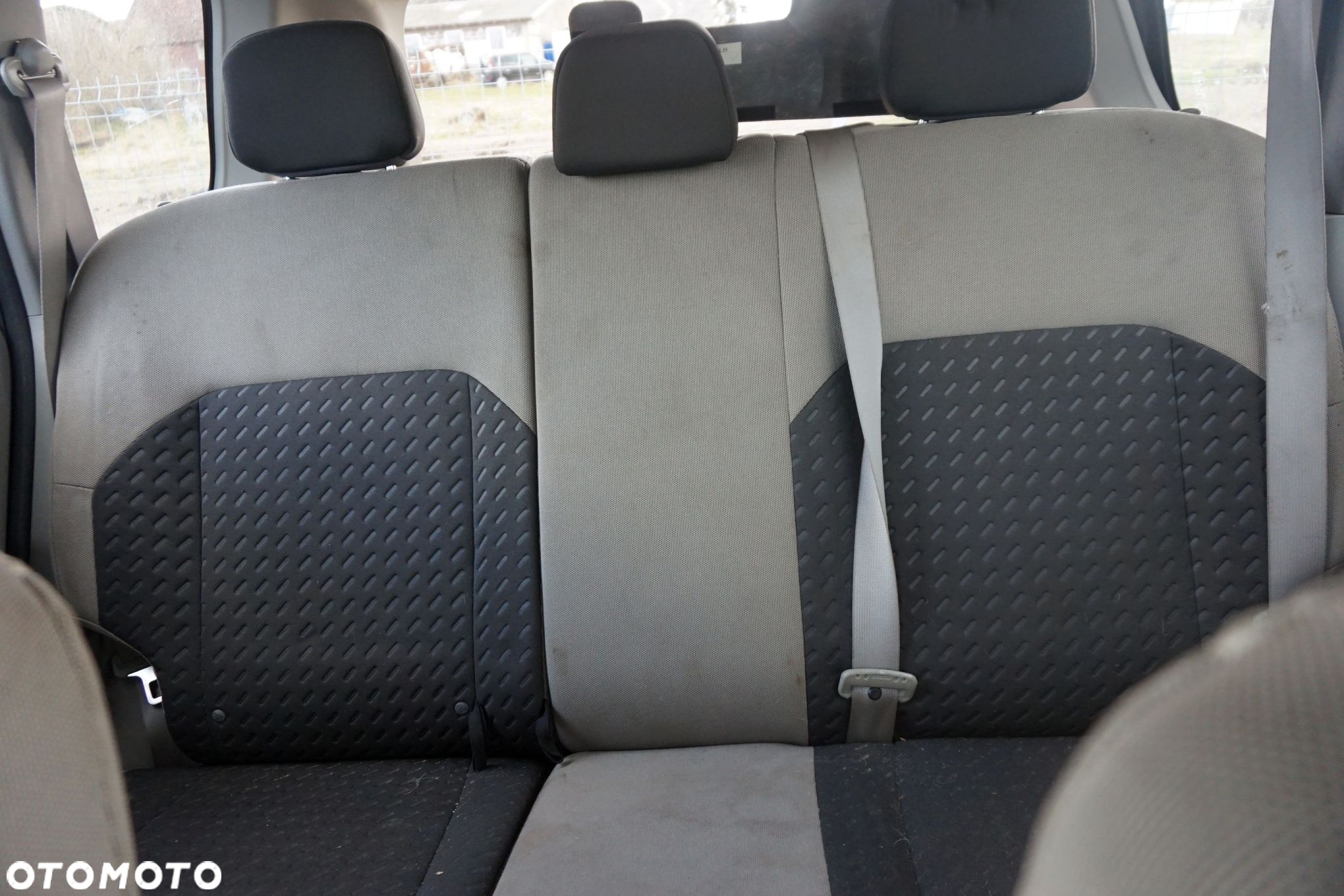 KANAPA TYLNA X-TRAIL T30 I  NISSAN 2001-2007 - 4