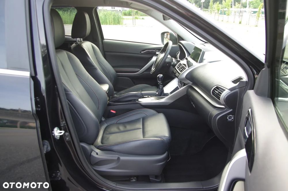 Mitsubishi Eclipse Cross 1.5 T-MIVEC ClearTec 2WD Diamant Edition Plus - 26