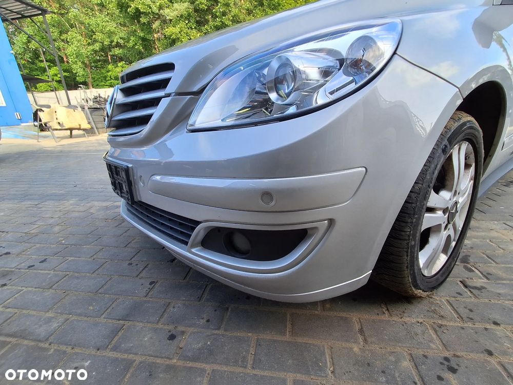 SPRZEDAM MERCEDES B-KLASA W245 PRZEDNI ZDERZAK NA PDC W KOLOR 761 DO MONTAŻU Z PARKTRONIKAMI 2005-2008 ROK - 4