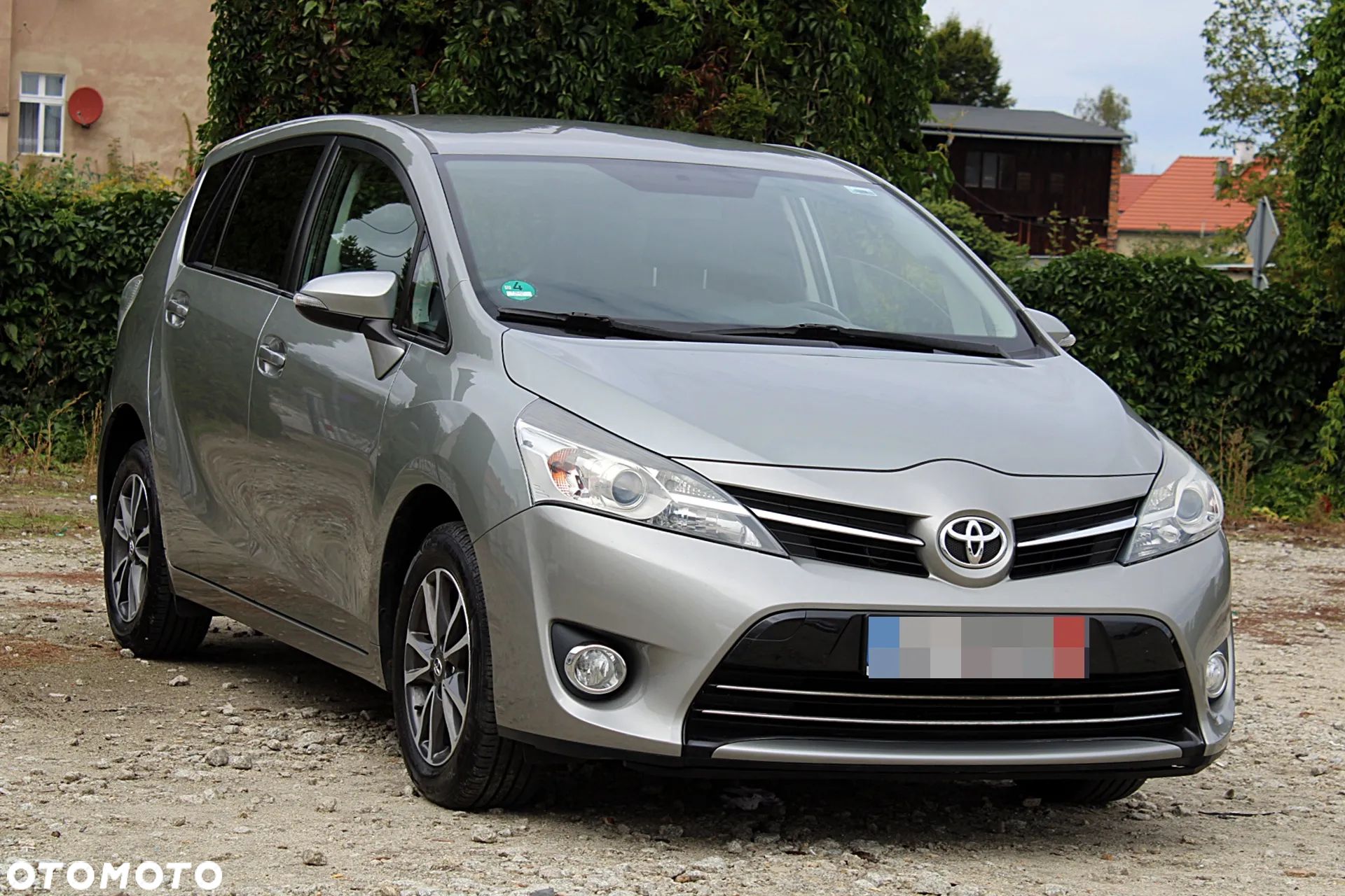 Toyota Verso - 1