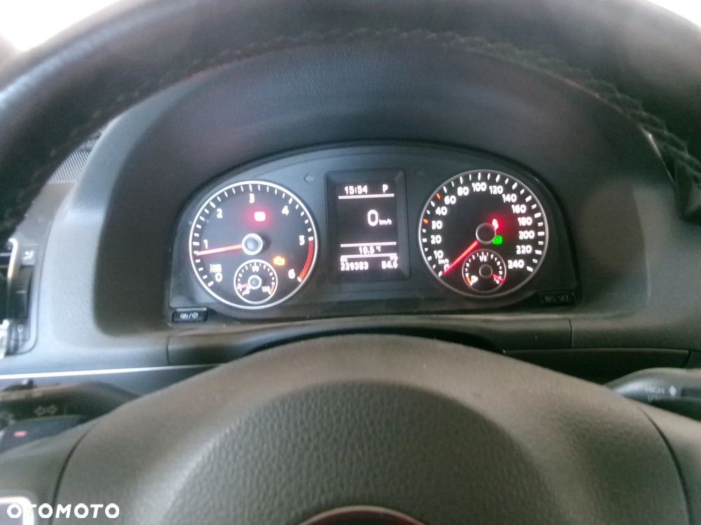 Volkswagen Touran 2.0 TDI DPF DSG Comfortline - 21