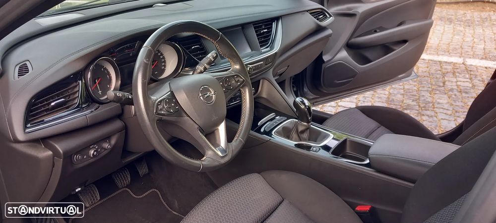 Opel Insignia Sports Tourer 1.5 D Business Edition - 6