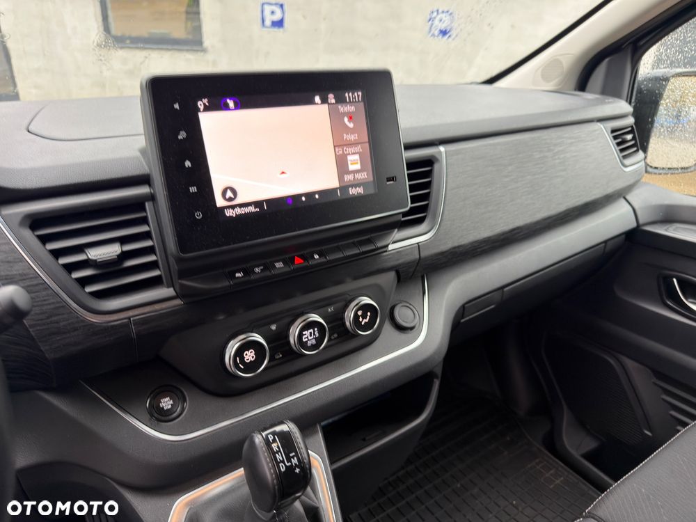 Renault Trafic - 18