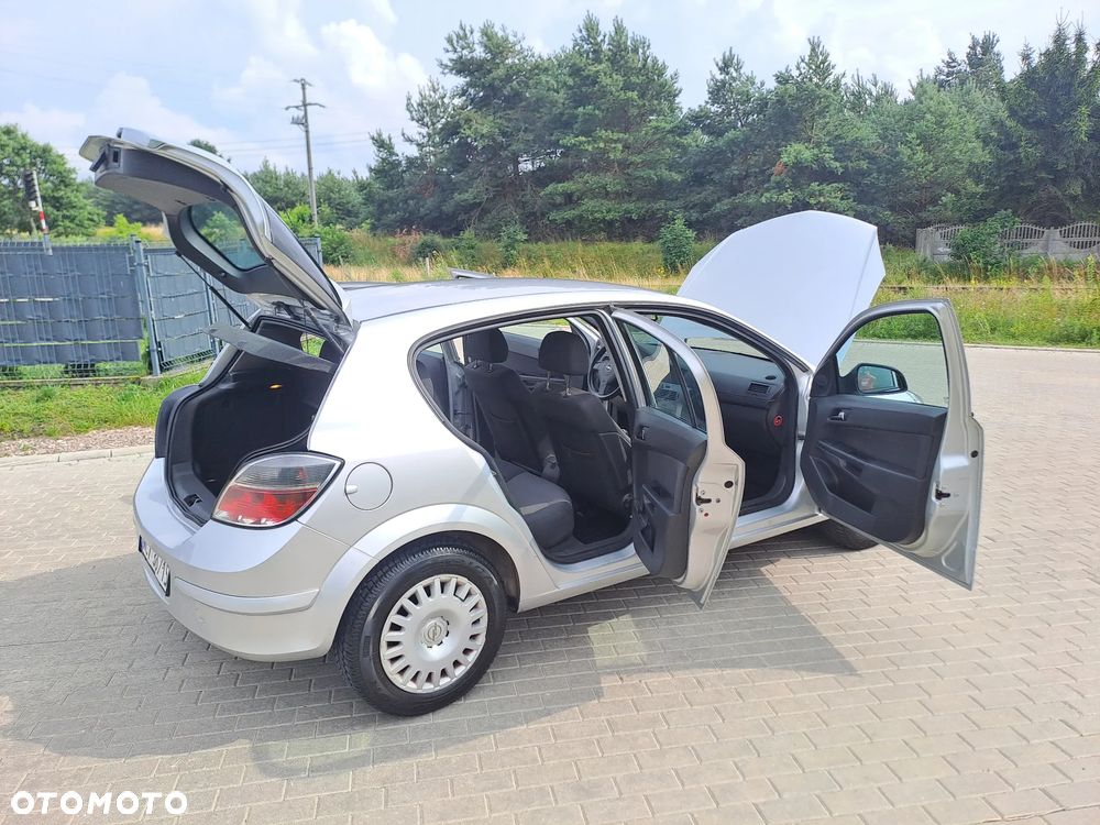 Opel Astra 1.6 Enjoy EU6 - 16