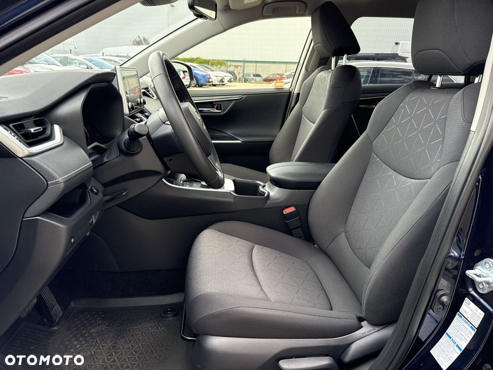 Toyota RAV4 - 13