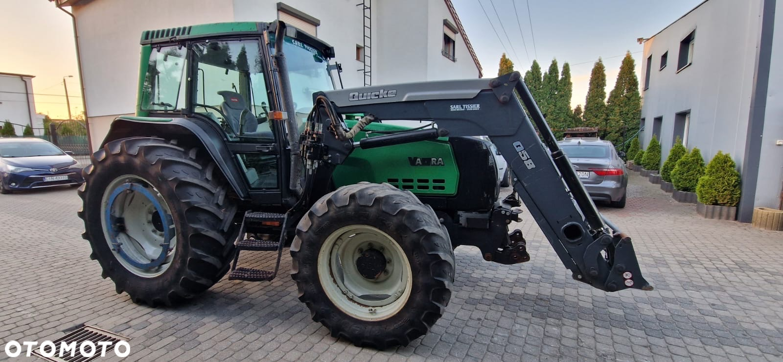 Quicke Q58 Ładowacz czołowy Tur VALTRA Jak nowy Kompletny - 6