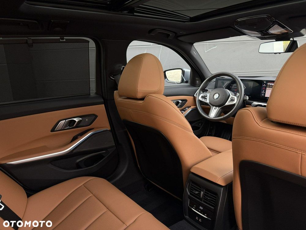 BMW Seria 3 320d xDrive Edition M Sport Shadow - 37