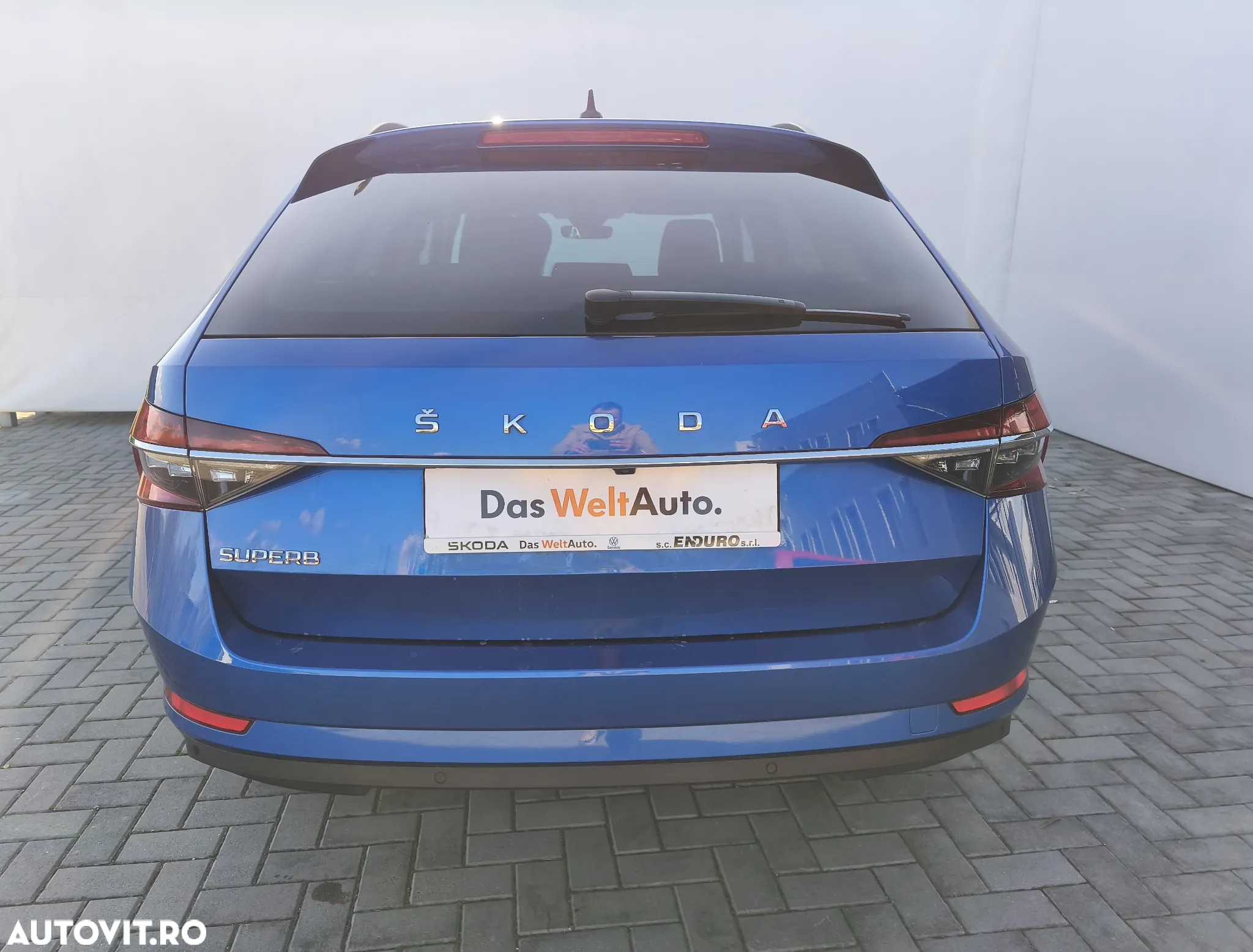 Skoda Superb Combi 2.0 TDI DSG Ambition - 5