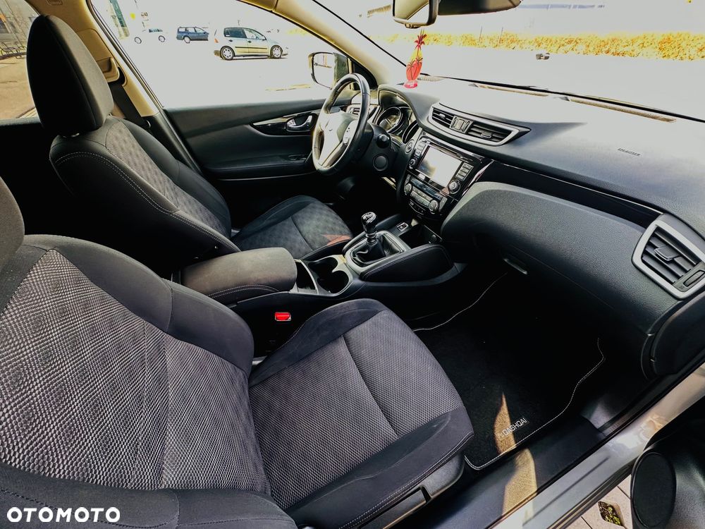 Nissan Qashqai - 15