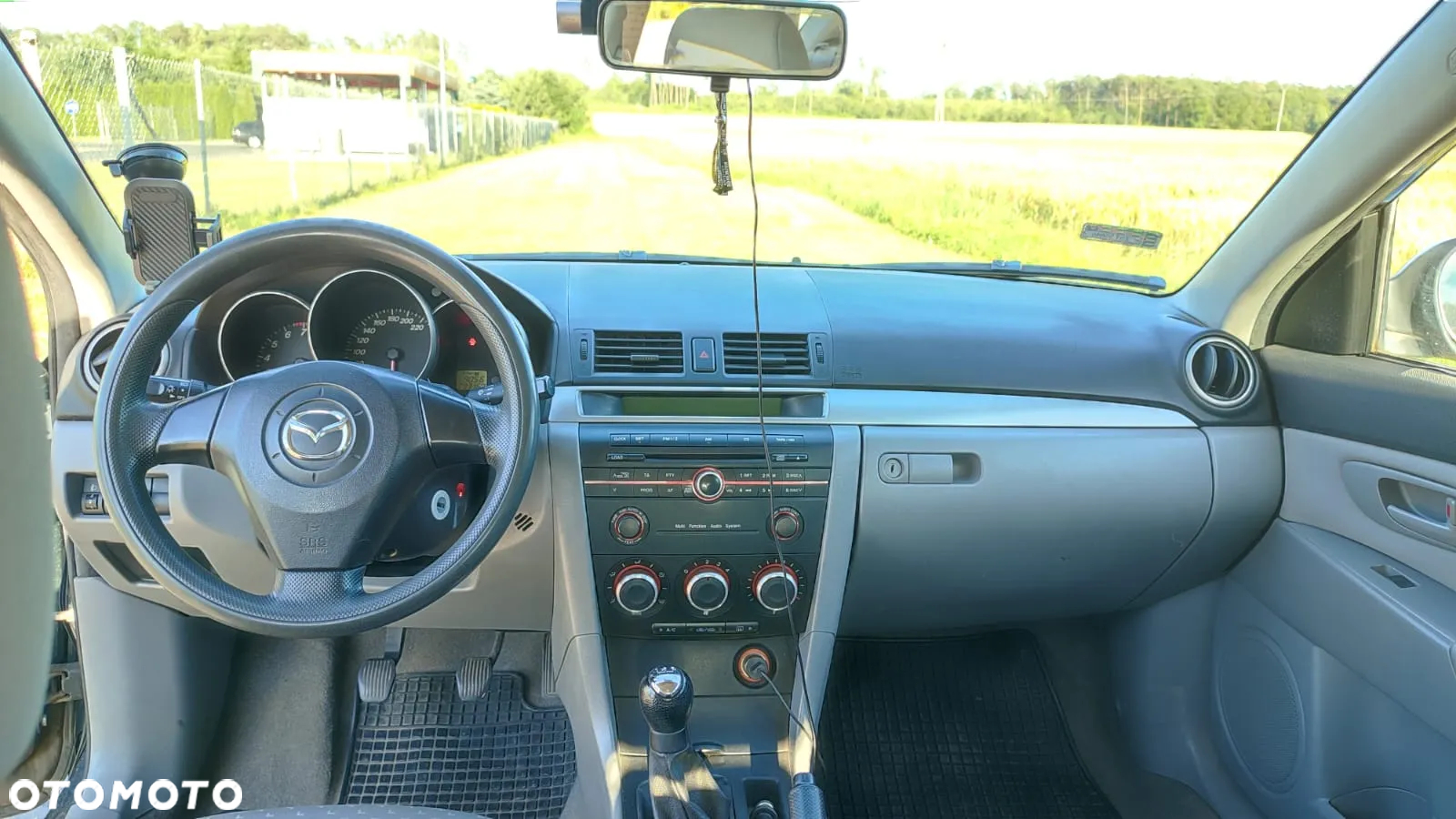 Mazda 3 - 11