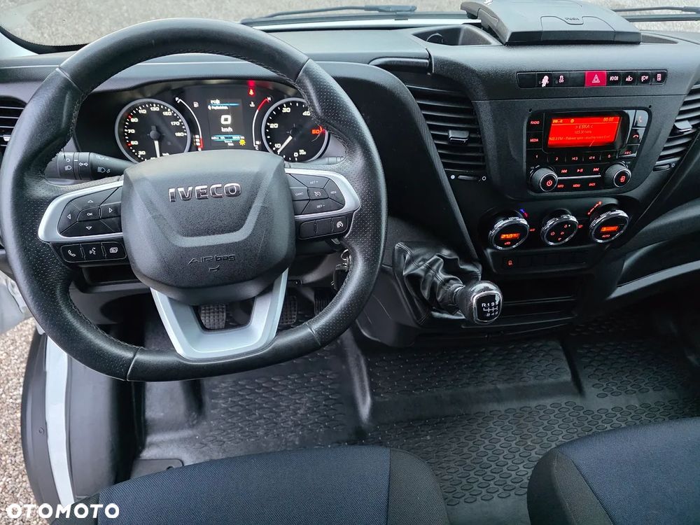 Iveco DAILY  50C18  12 PALET 6 METRÓW  KONTENER DMC 3.5T - 17