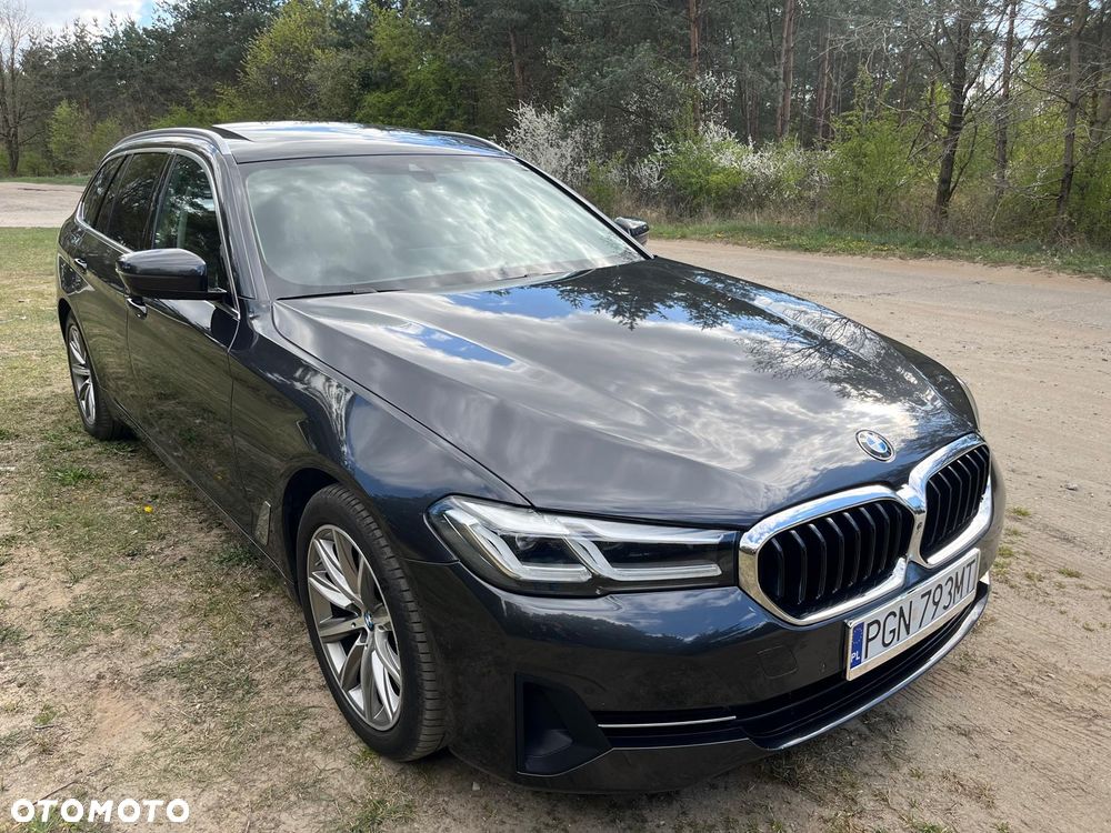 BMW Seria 5 520d Luxury Line sport - 4
